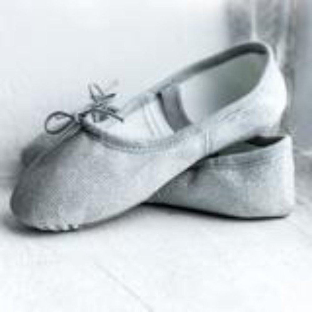 Flo Dancewear Little Girl 12 Sparkle Ballet Shoes